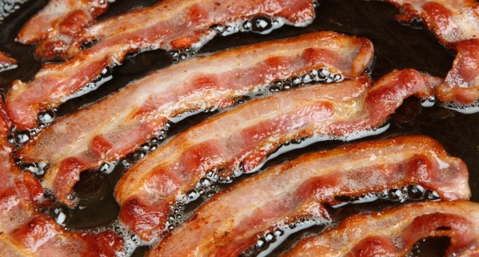 If You’ve Ever Struggled To Cook Your Bacon To Perfection, Then You Need To Read This!