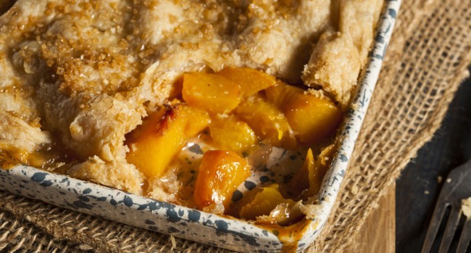 A Delicious Peach Cobbler With A Cinnamon & Brown Sugar Crust Is A Classic Favorite Anytime Of Year!