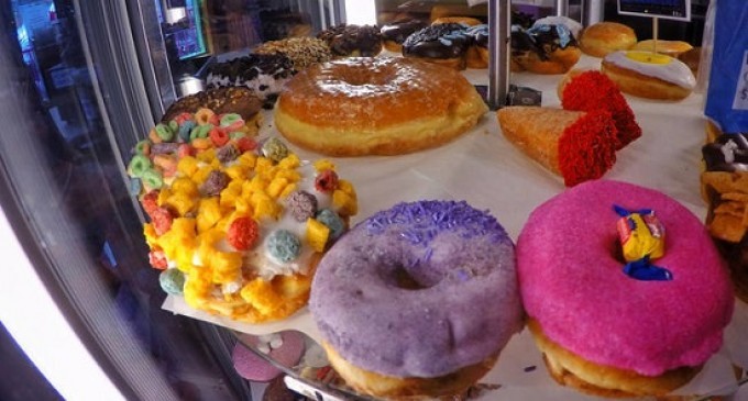 Voodoo Doughnut’s From Portland Is About To Get A New Location You Won’t Believe What They Sell!