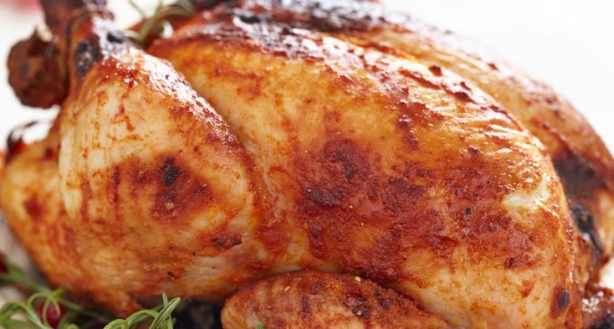 Classic Roasted Chicken: This Delicious Recipe Only Needs Four Ingredients: The Results? Mouthwatering