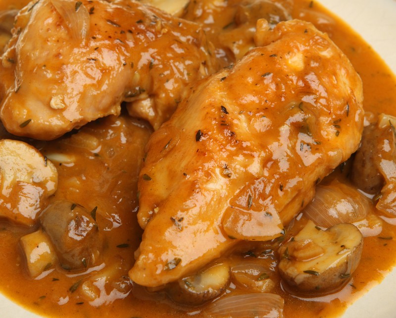 this-french-chicken-recipe-is-one-of-the-most-flavorful-ways-to-make